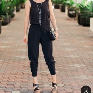 Athleta unbound jumpsuits black size XS
